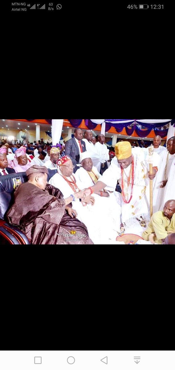mide_sting's tweet photo. @Sodjee @Hrh_Olajuwon @theDamorela @Dammielawlar @oladayoatanda If you're judging by pictures, what would say with this picture then? https://t.co/qpXBEMpFso