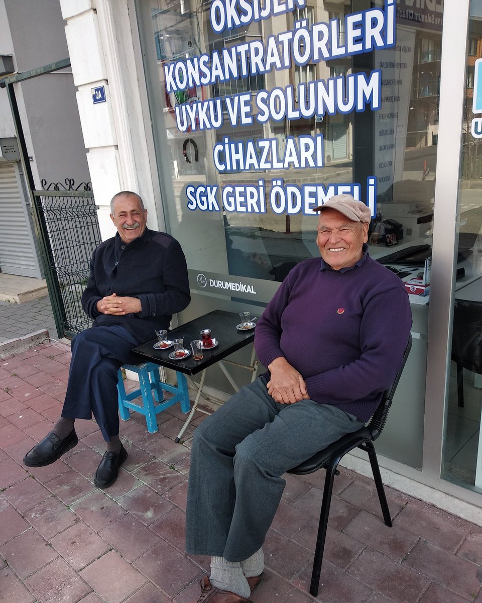 omerfarukmutan's tweet photo. Eski dost düşman olmaz https://t.co/crm7uWXLlZ