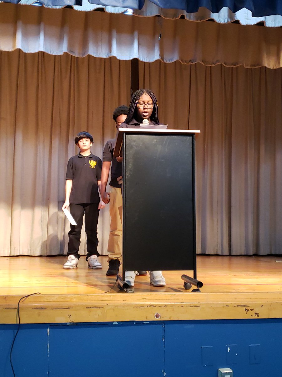 CarlenGateau's tweet photo. @IClarenceEllis @DOEChancellor @CWATSONHARRIS Great job @Principalmluard! https://t.co/RfSsxuiKDU