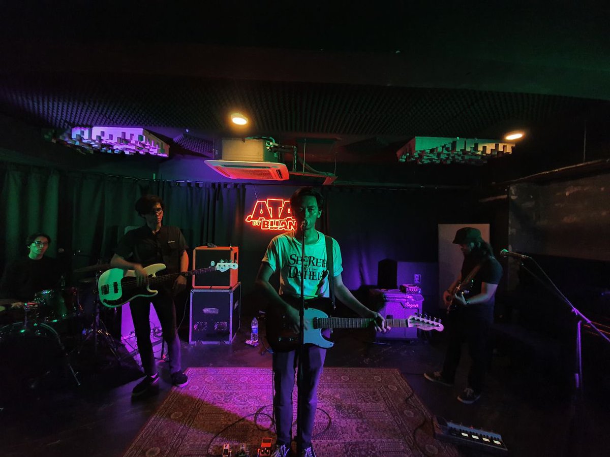 thencfn's tweet photo. Thank you everyone for coming to our show last night at @ATASbyBijanFx It was a great night for all of us. Again thank you 🙏🏼❤️ https://t.co/k6a2ROFvYR