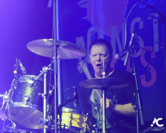romeosdaughter's tweet photo. HAPPY BIRTHDAY!!! 🥳
A very #HappyBirthday to our very own Andy Wells ❤️
#Birthday #BirthdayBoy #AndyWells #RomeosDaughter #Drums #Drummer #Party https://t.co/lKtsqJBctP
