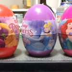 ジャスミンどうした？？wマレーシア土産のディズニーのおまけ付きお菓子が何かおかしい!