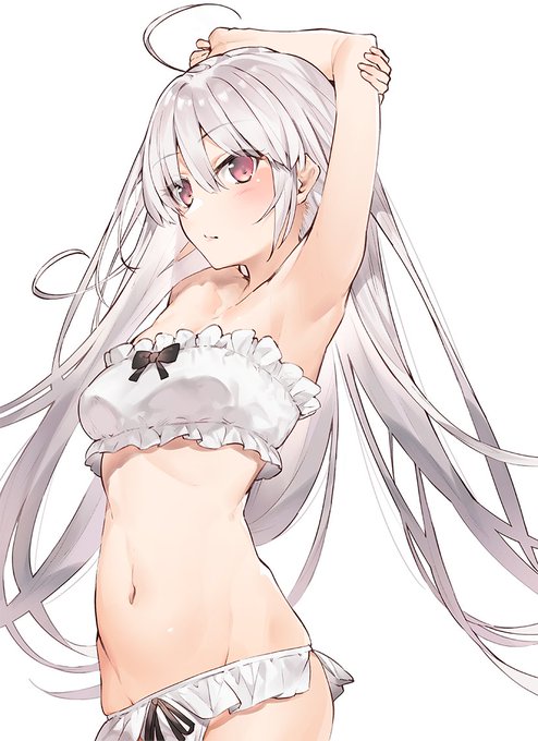 #ホワイトデーは銀髪白髪を愛でる日
すこすこ 