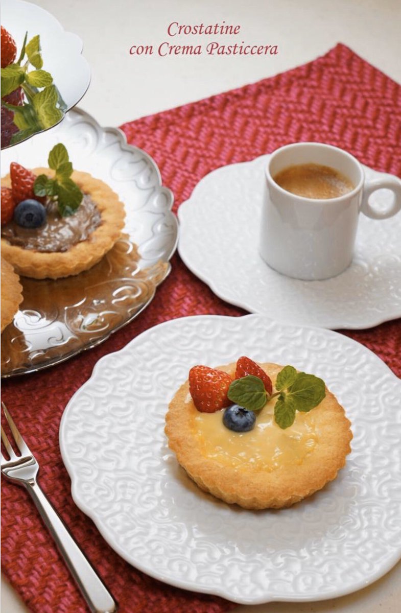 matteoinzeo's tweet photo. I miei dolci preparati per @AlessiJp
@AlessiJp とのコラボで作ったスイーツ🍰
#alessi #tableware #tablecoordinate #tiramsiu #crostatineallacrema #dolcealcoccoenutella #whiteday #pulcina https://t.co/M4XpX5bqCg