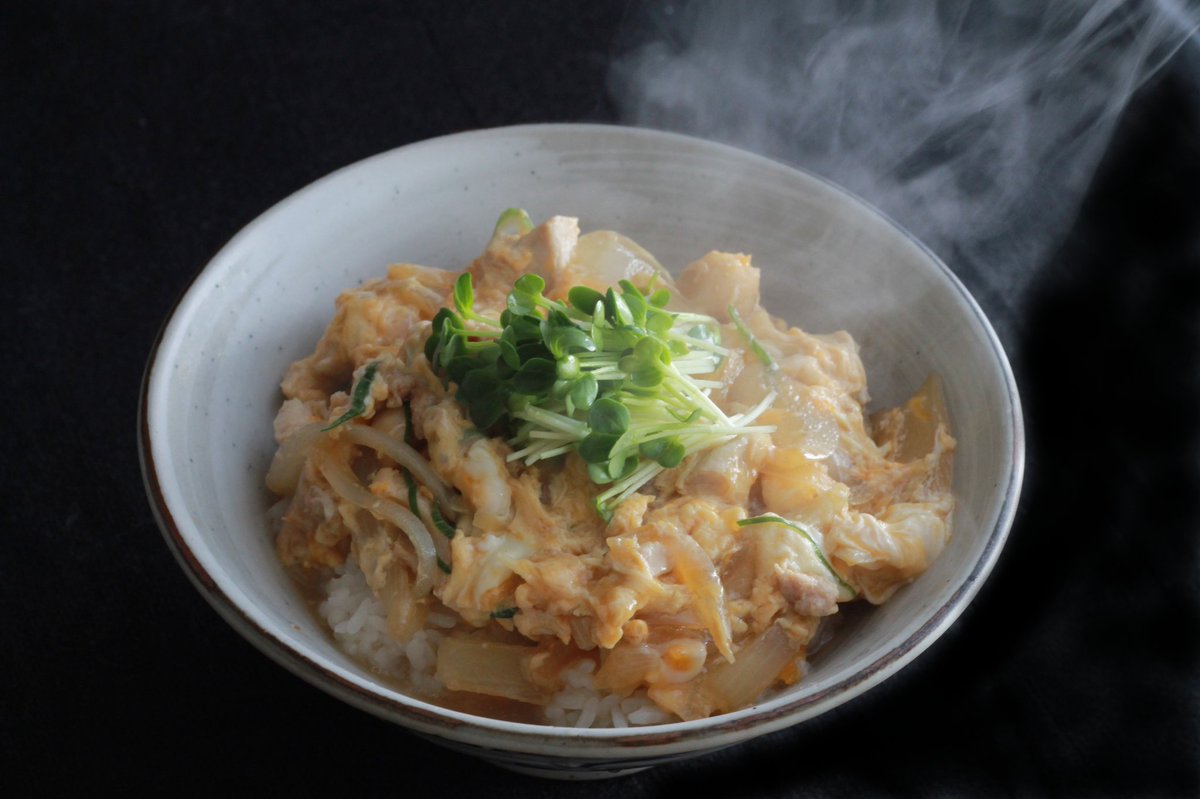 instagram.com/s/aGlnaGxpZ2h0…