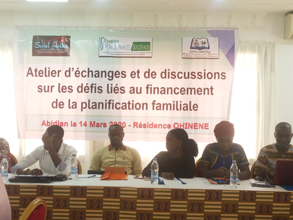ONG_MESSI's tweet photo. Ouverture ce matin de l'atelier de discussions sur les défis liés au financement de la planification familiale en #Civ 
Cette action s'inscrit dans le projet de plaidoyer  pour le suivi des engagements budgétaires
#RedevabilitéBudgetaire #PF @pai_org  @SocialjusticeCi #FPS https://t.co/Z2WkKYGAwb
