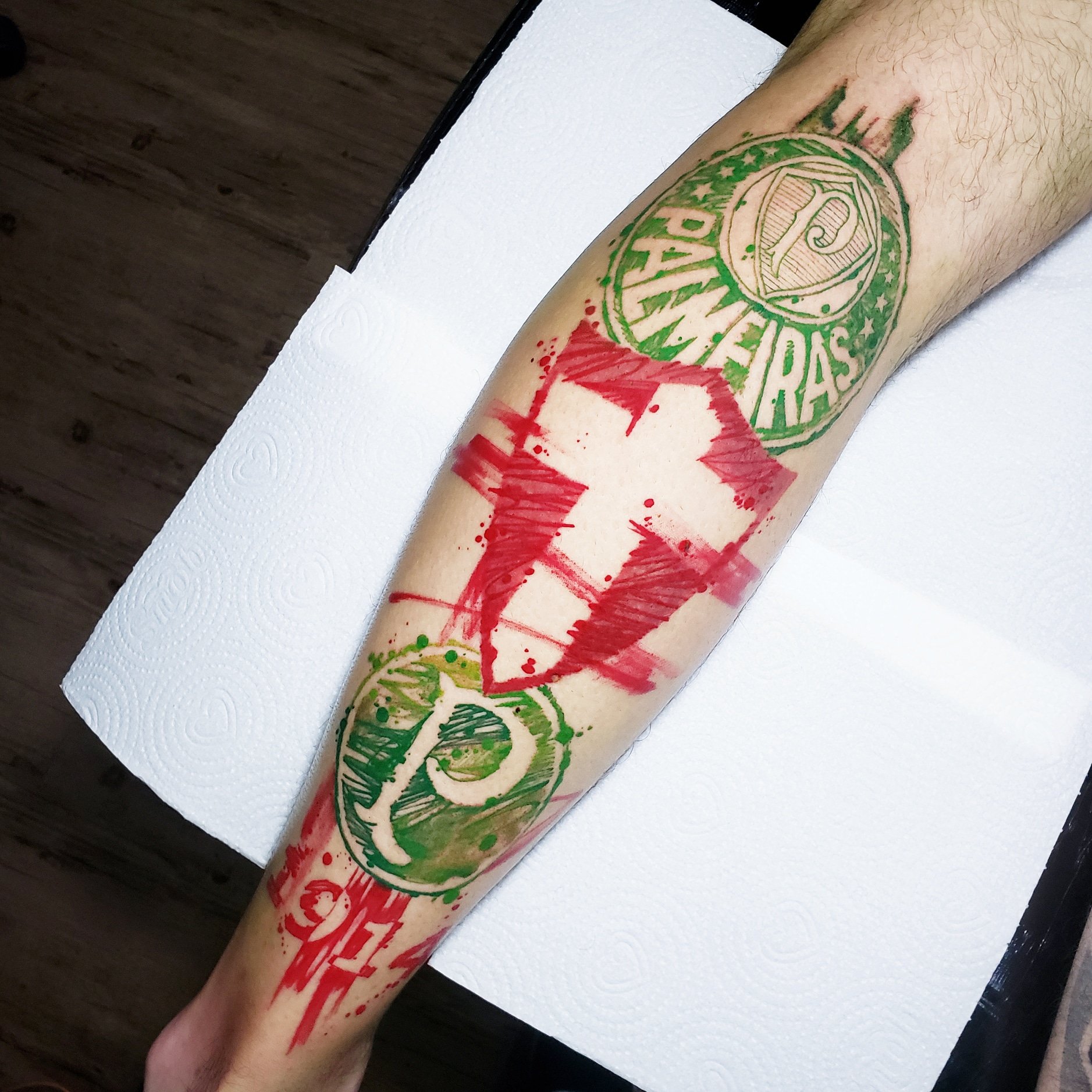 Thiago Scap Di Twitter Tattoo Do Grimaldi Marcelo Ele Ja Tinha A Cruz De Savoia Tatuada Encrementei Com Outros Escudos Do Palmeiras Palmeiras Sep Savoia Manchaverde Avantipalestra Https T Co Zenufakaeq