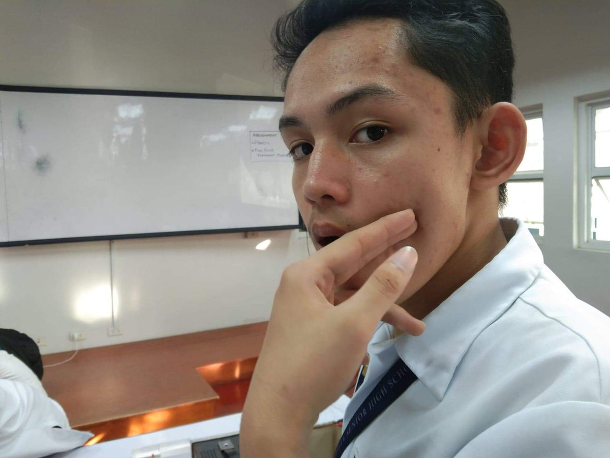 XUSHSNebres's tweet photo. This tweet is to express our love to our dream boy sleepy boy Khrane. It might be the lessons or teacher will brings you to sleep, but surely we are the ones who wake up from your great voice. Thank you #DreamyBoy. https://t.co/Q36XjsaFCE