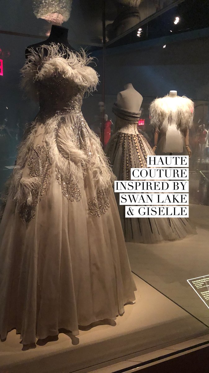 RepeatRoses's tweet image. Need a soothing break from the news? Check out this week’s Passports collection inspired by the @museumatFIT Ballerina exhibit instagram.com/p/B9tr5kphGzL/… #zerowasteflowers