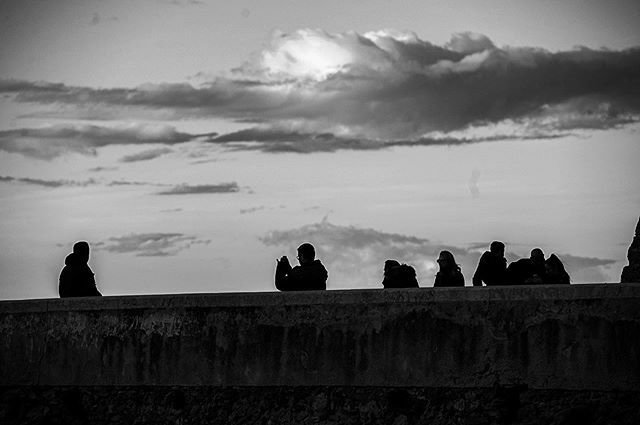 cgalletti's tweet photo. Civitalization at sunset

#streetphoto #streetphotography #urbanstreetphotogallery #storyofthestreet #streetphotographers #streetphotographerscommunity #streets_storytelling #streetlife_awards #timeless_street #street_photography #SPiCollective #gf_stree… https://t.co/YeaVOBoT0F https://t.co/QwckUy7Fo4