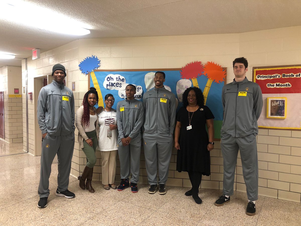m2LTS's tweet photo. North Carolina A&amp;T players visit @LakeTaylorSchool https://t.co/iOSFI1xsXd