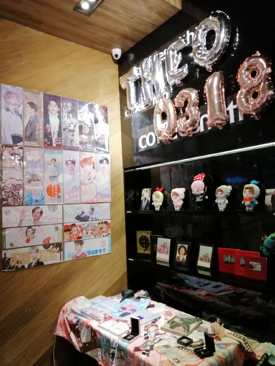 ohsimplyling's tweet photo. 🎂祝朱正廷0318生日快樂🎂

Thank you admin @ZZTDAY0318 for having this event and decorating the wall with pretty stuffs! 😍🙆

#ZZTDAY2020 https://t.co/JwwWUrZ8h3