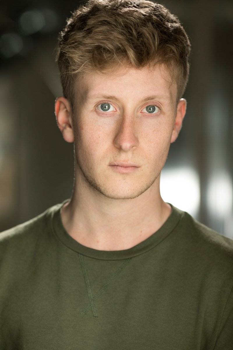 Next up; @After_Noonan graduating from <a href="/theMTAonline/">The MTA (The Musical Theatre Academy)</a>  in 2018. Robbie also joined 2019 <a href="/AQuktour/">Avenue Q UK</a>, professional credits include: The Snow Queen <a href="/simply_theatre/">SimplyTheatre</a>, Beast Quest (<a href="/Rosetheatre/">Rose Theatre</a> at Hampton Court Palace). We are delighted to have him on board. lwtheatres.co.uk/whats-on/a-mus…