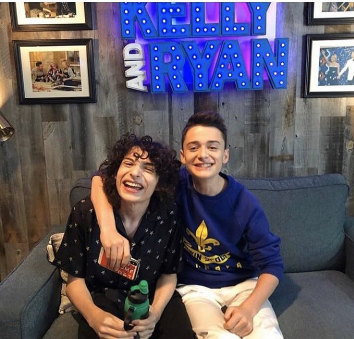 alienlips's tweet image. Idk who needs to see this, but here's noah and finn smiling on a couch