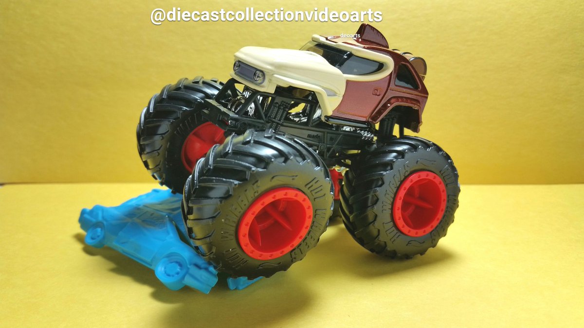 donkey kong monster truck toy