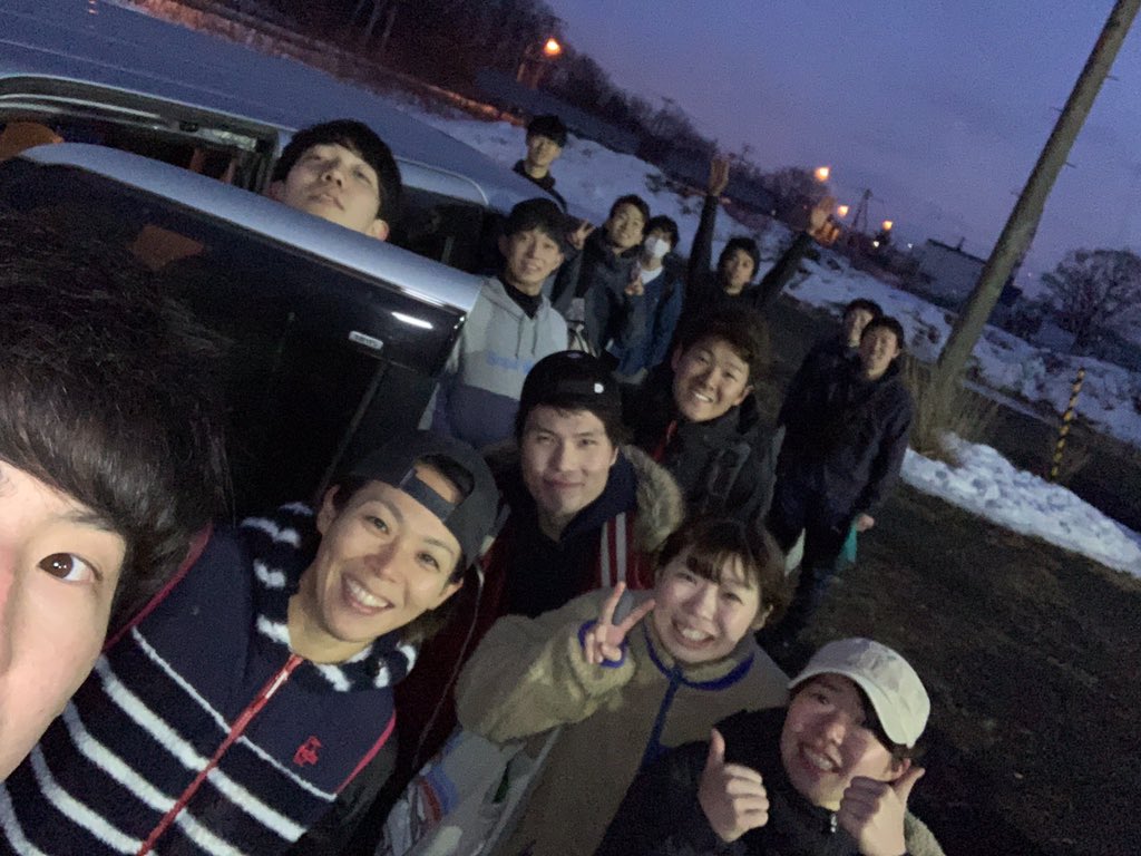 BLAKI_ultimate's tweet photo. 本当なら、DREAMに行ってたのですが…
先週に引き続き、練習を行いました！
社会人の他、間も無く新社会人を迎えるメンバー、学生も集まり楽しくできたようです！！
(マネは仕事のため行けず、、、行きたかった…！)
メンバー募集してます〜 https://t.co/FZ71Q4QDQj