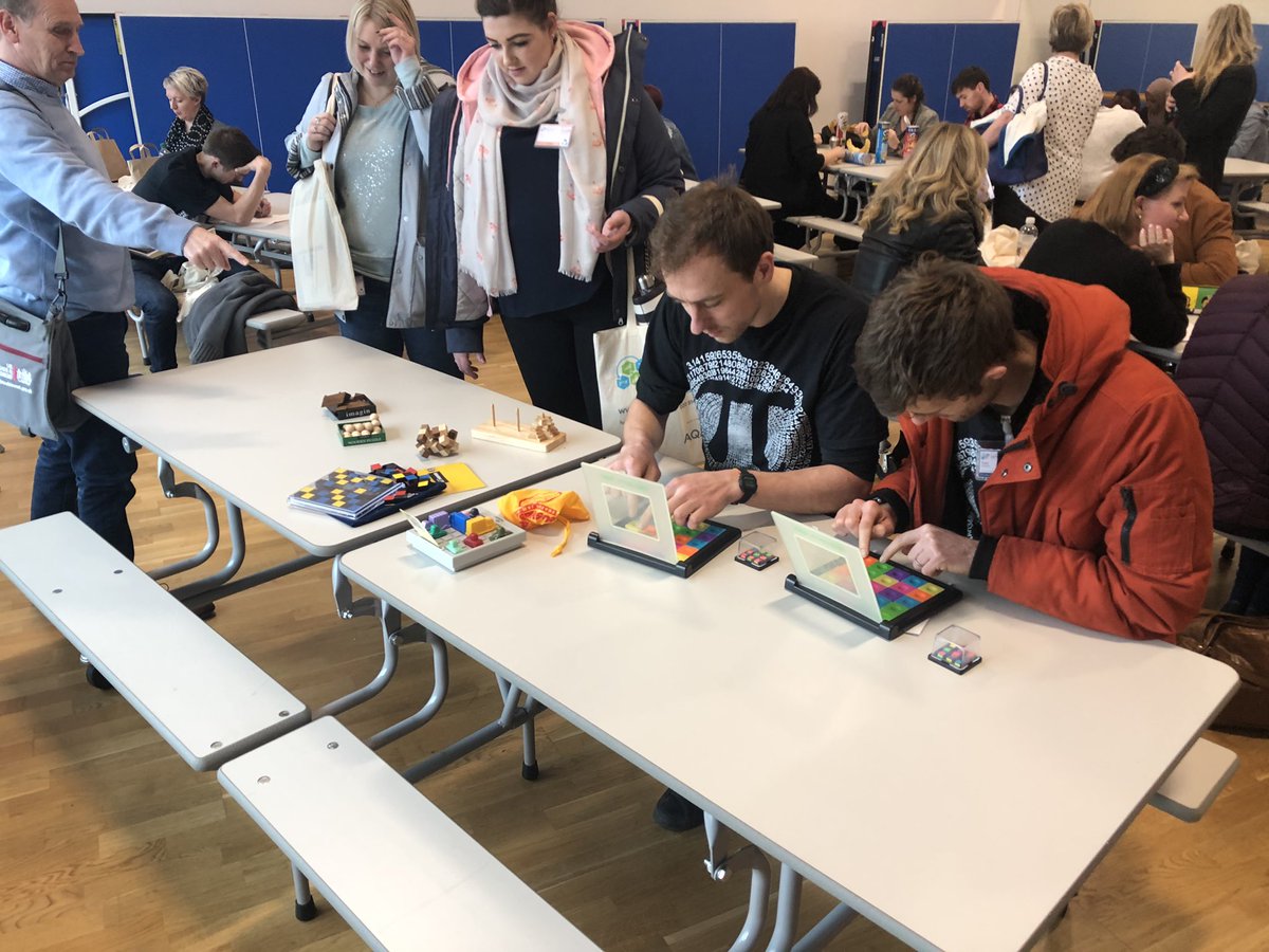 #mathsconf22 join us at a Tweet Up