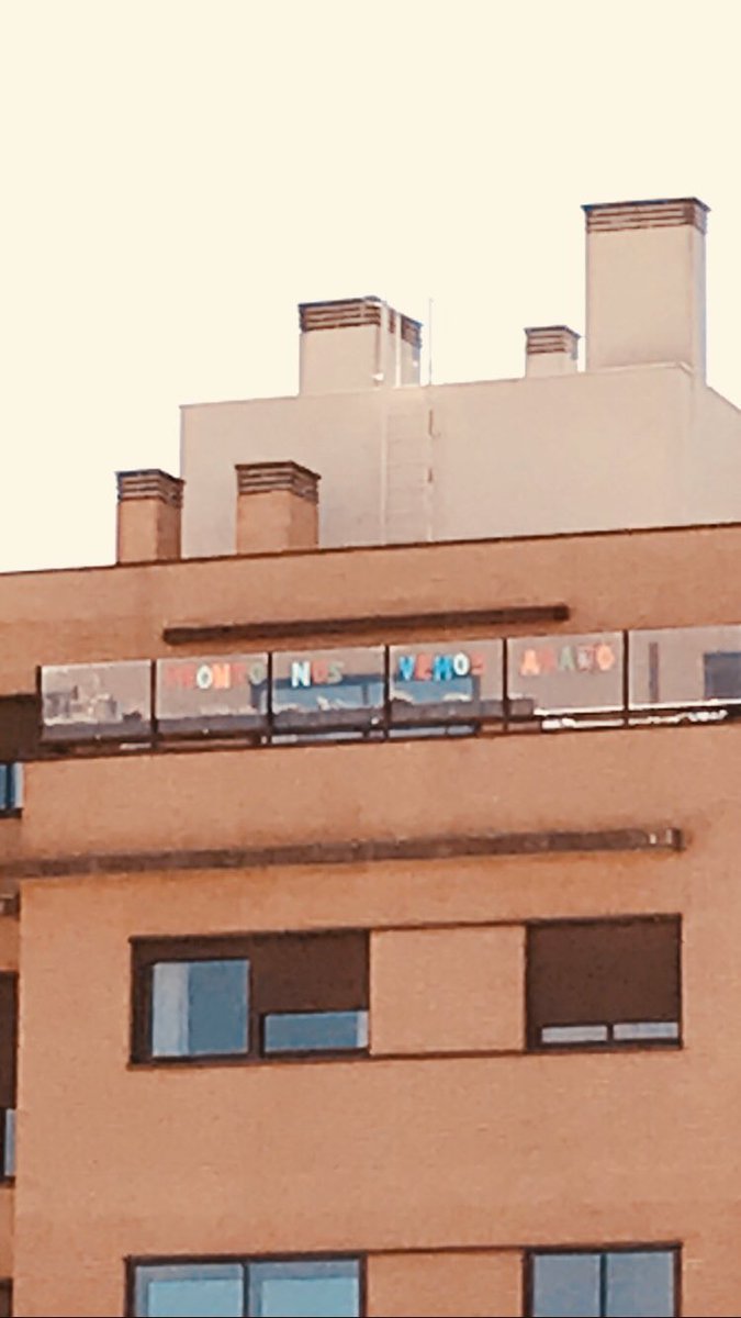 PacoKleiber's tweet photo. hay mucho incivismo, pero afortunadamente hay grandes ejemplos de que la mayoría nos lo tomamos muy en serio #YoMeQuedoEnCasa #ProntoNosVemosAbajo https://t.co/b4Gz6VEQRV