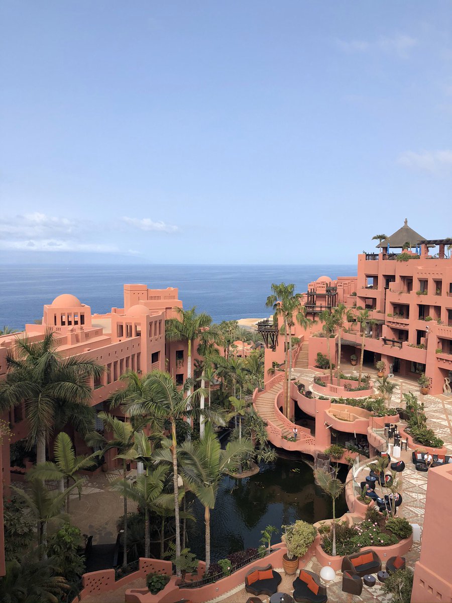 Sally_Elite's tweet photo. @TheABama Fabulous Hotel, fabulous service #LuxuryTravel #luxurylifestyle #luxurious #elitetc #sunshine https://t.co/jx3l5lnFkY