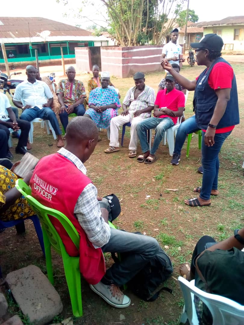 action_edo's tweet photo. @WHOSCEdo, #MinistryofAgriculture Sensitizing Community leaders/members at Oguedion in Okada, OviaNE LGA on #LassaFever and #deratarization in the community.
#CommunityownershipandparticipationinLassafevercontrol https://t.co/Q8HBQOar8d