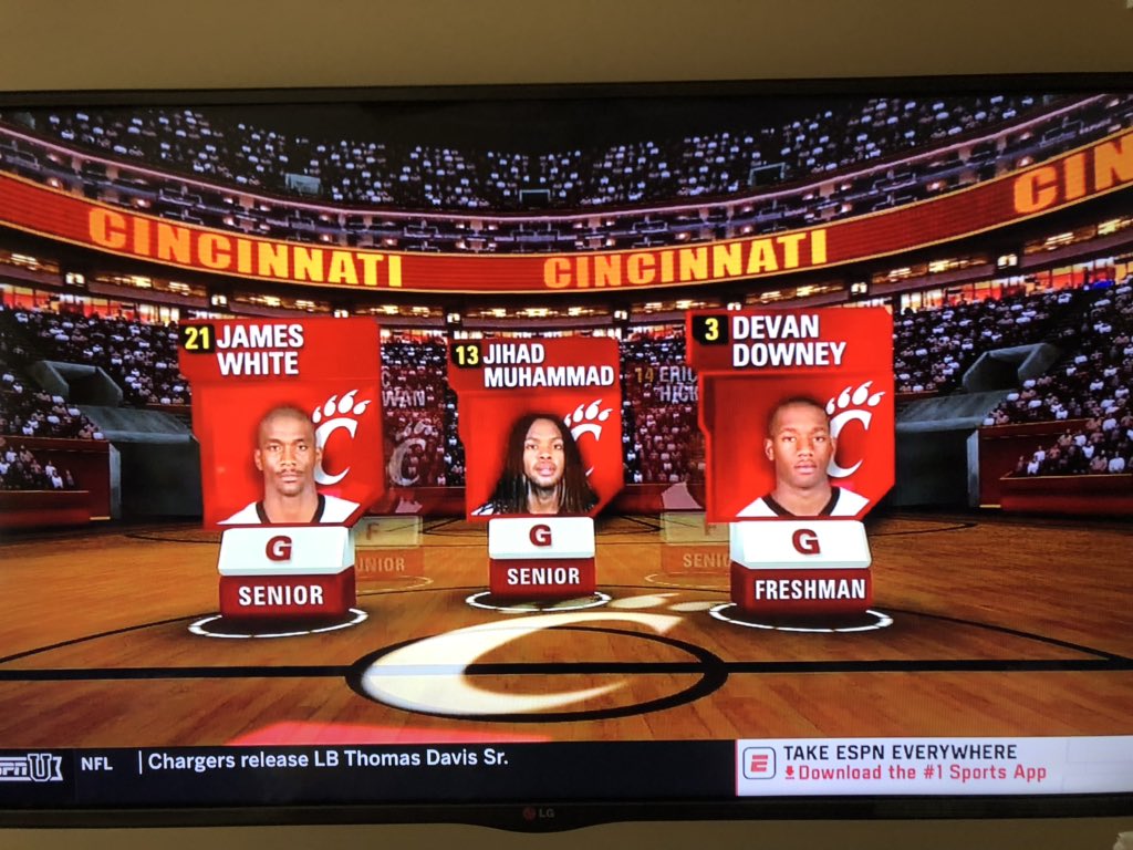 MOPuck's tweet photo. @GaryParrishCBS Shouts! ESPNU now. https://t.co/fYNnQJgxWD