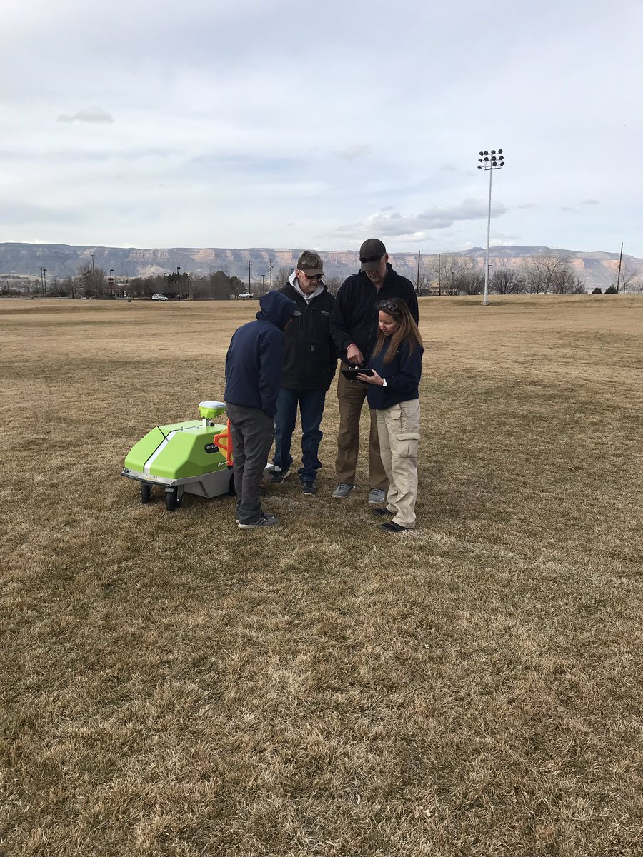 ClabornJon's tweet photo. Shoutout to our new friends at Grand Junction CO Parks. Another great partnership!  @Turf_Tank #coolestrobotever https://t.co/aPsCVFamU6