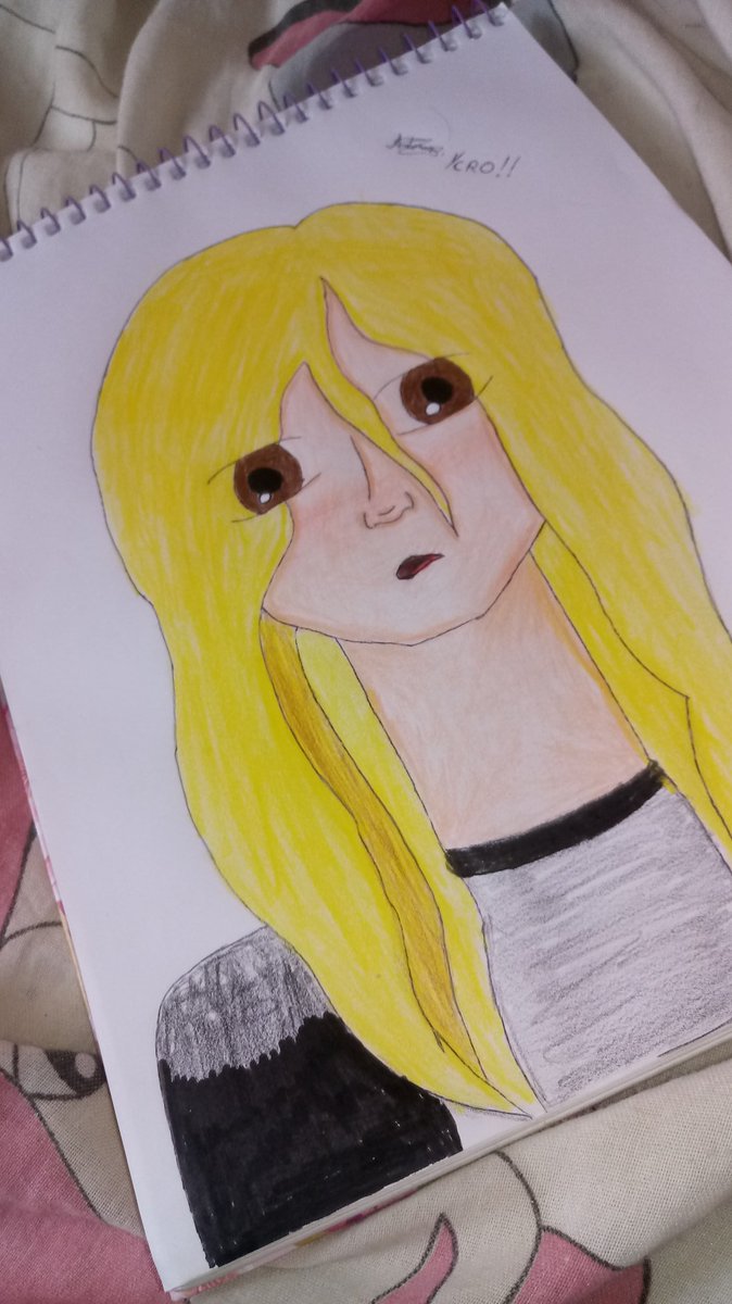 B3Antonia's tweet photo. sla,ta estranho é meu 1° desenho que faço sozinha  sem nenhuma inspiração,@ykuuro https://t.co/8JcitTntlD