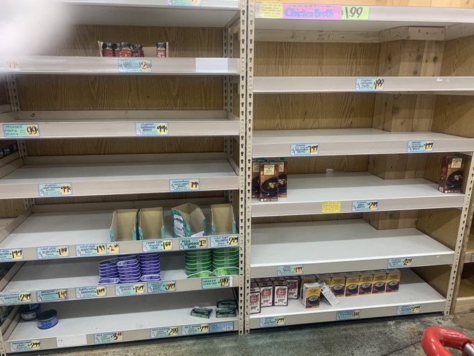 Uhhhh. You know you can like, eat FRESH food too, right people?? 🤦🏻&zwj;♀️   (also, people don&rsquo;t like sardines<a href="/tag/funbags"class="tags"><span>#funbags</span></a>