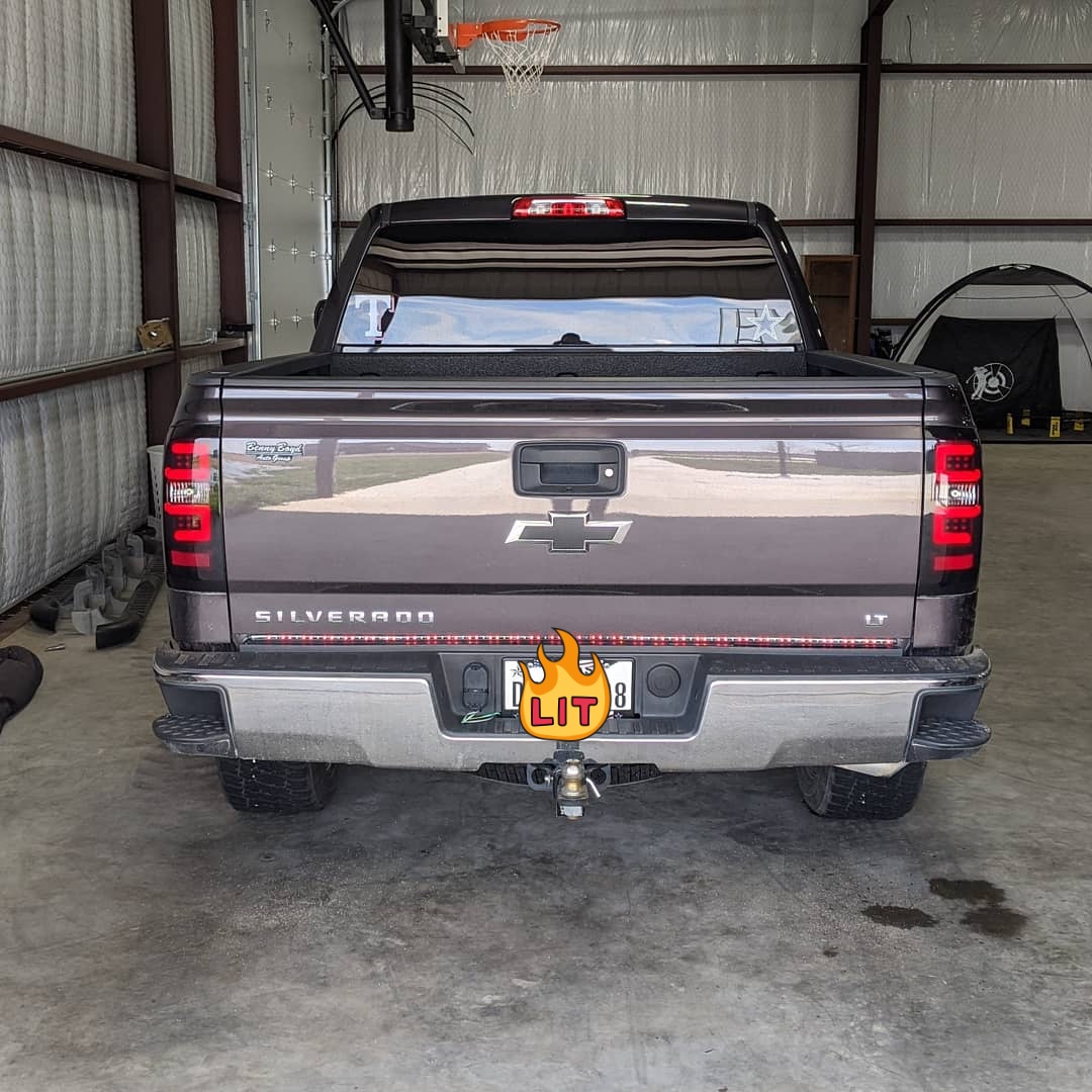 Cowboy_Wayz's tweet photo. Got new taillights 🔥 #GetLit #GoRecon https://t.co/KL1y37IMaL