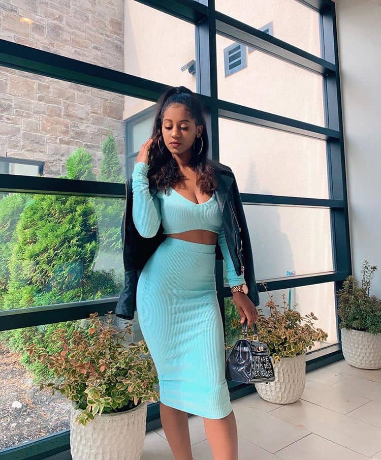 JulieloveCox's tweet image. Today is the day. #cashapps only, $1000 each for 200. Giveaways all through. RT and follow so I can DM you. There's more I can 
offer #sugarmomma #SugarBabieswanted