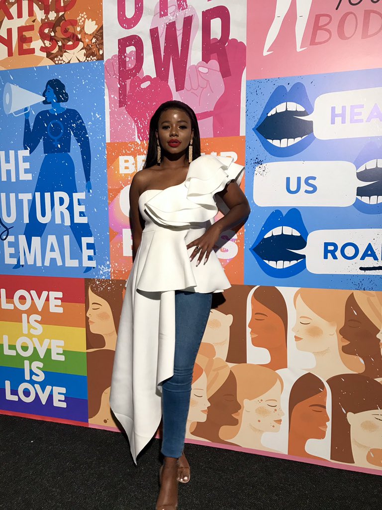 Yfm's tweet photo. Spotted @BeautyRevFest!

@LungiThabethe_ serving looks🔥
@pamela_mtanga slay queen 👑 

#BeautyRevolutionFest Influenced! https://t.co/LQzgnJ7Gxw