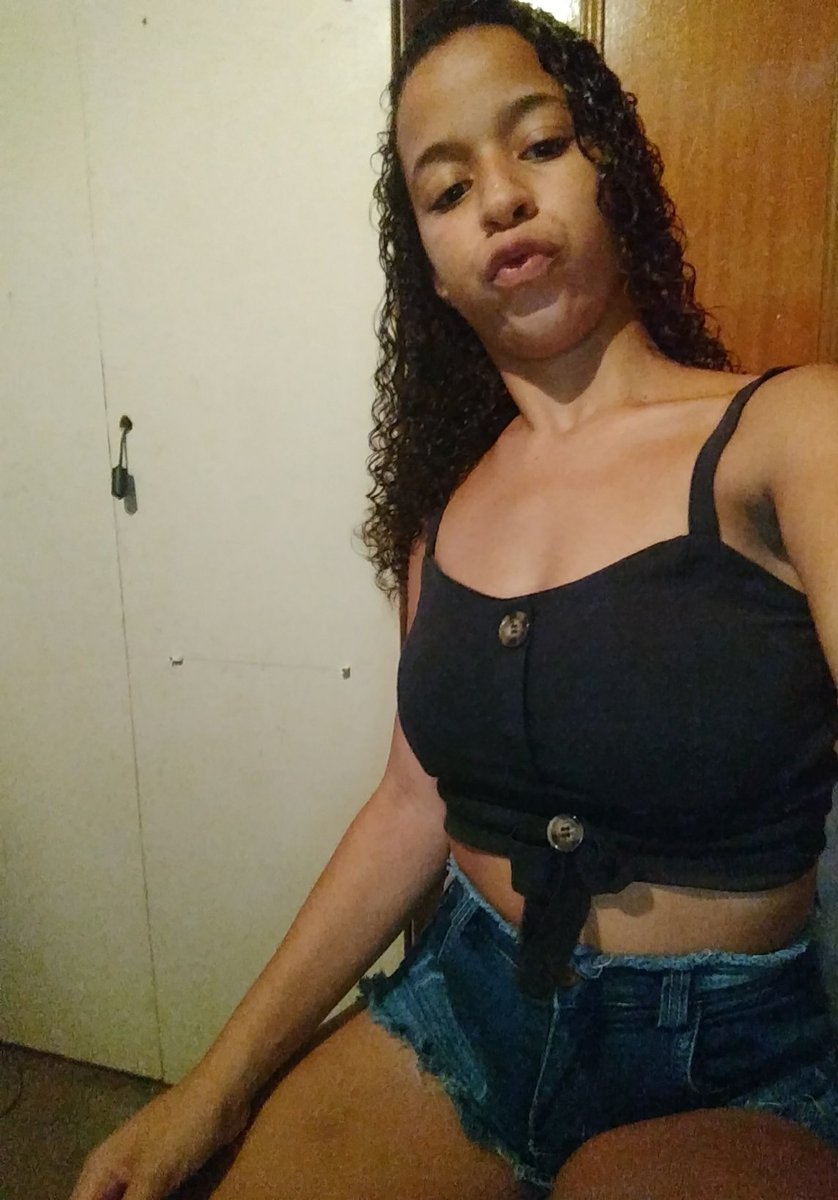 amorin_danielle's tweet photo. Todo mal contra mim não prosperará pois sou Blindada por Deus 🙏🏽🥰 #2Sim🥰 https://t.co/hR8fDIPVcl