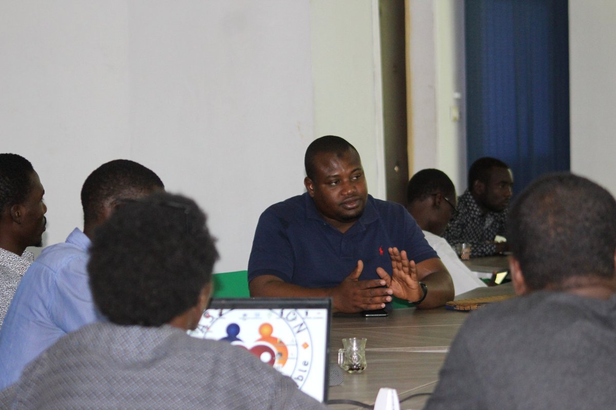 mahmoud_td's tweet image. Le #CaféBlog sur les bonnes pratiques de la rédaction Web a été très agréable. #Tchad #Adjib