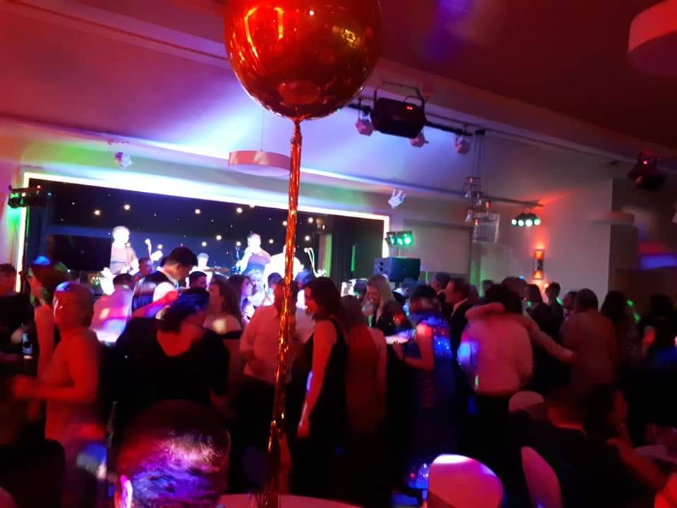 Leah Legg tweet media