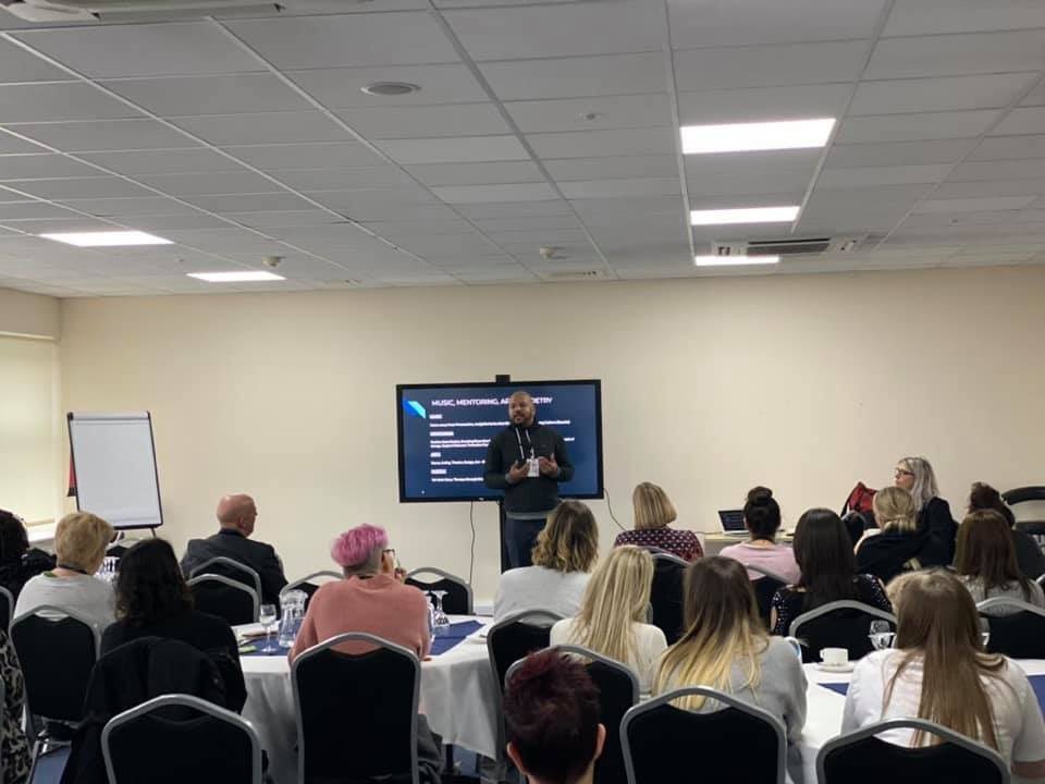 kcvs_updates's tweet photo. 💫KCVS community update💫
Head over to our facebook page to see how our recent talk and workshop went at the serious youth violence conference in #Essex
#YouthEmpowerment #CleanDrill #EarlyIntervention
https://t.co/qjLT7k1kW2 https://t.co/ormj0vNDHN