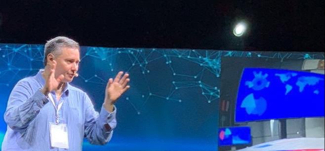 GutierrezNovelo's tweet photo. Intelligent Banking: The Next Step. 

Un honor haber sido Speaker en la #83ConvencionBancariaABM #ProsperidadEnLaEraDigital 

Gracias @AsocBancosMx 

Llego el momento de que la #InteligenciaArtificial trabaje para nosotros.

@AILEENNsynapse #JiiTTechnologies https://t.co/yaMU8yvcFu