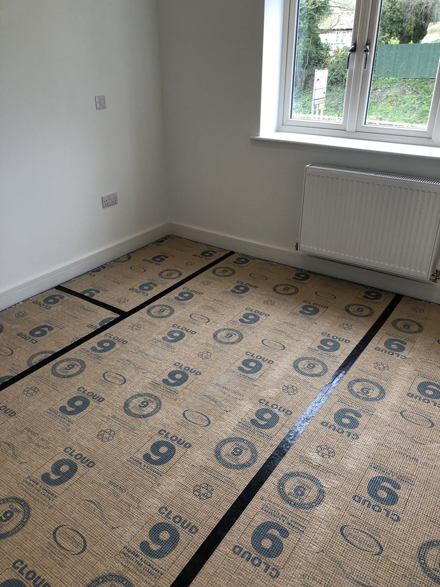 Lone wolf flooring strikes again, should of been at Wales v Scotland  but putting a shift in 😢#billynomates <a href="/jwrightfooring/">John Wright</a> <a href="/IanSuth280208/">Ian Sutherland</a> <a href="/Installerbyron/">Masterfitterbyron</a>  cloud 9 as normal 😁
