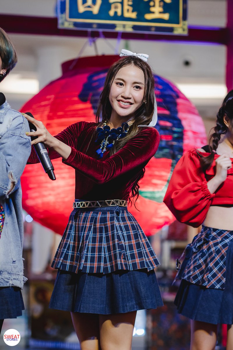 StorySweat's tweet photo. ได้รูปแคปแอ๊นท์ชุดนี้เพิ่มละ เจี้ยมมม
#AntSweat16 #Sweat16
#japanfestival #thepromenadeth https://t.co/jbfH9L7cCF