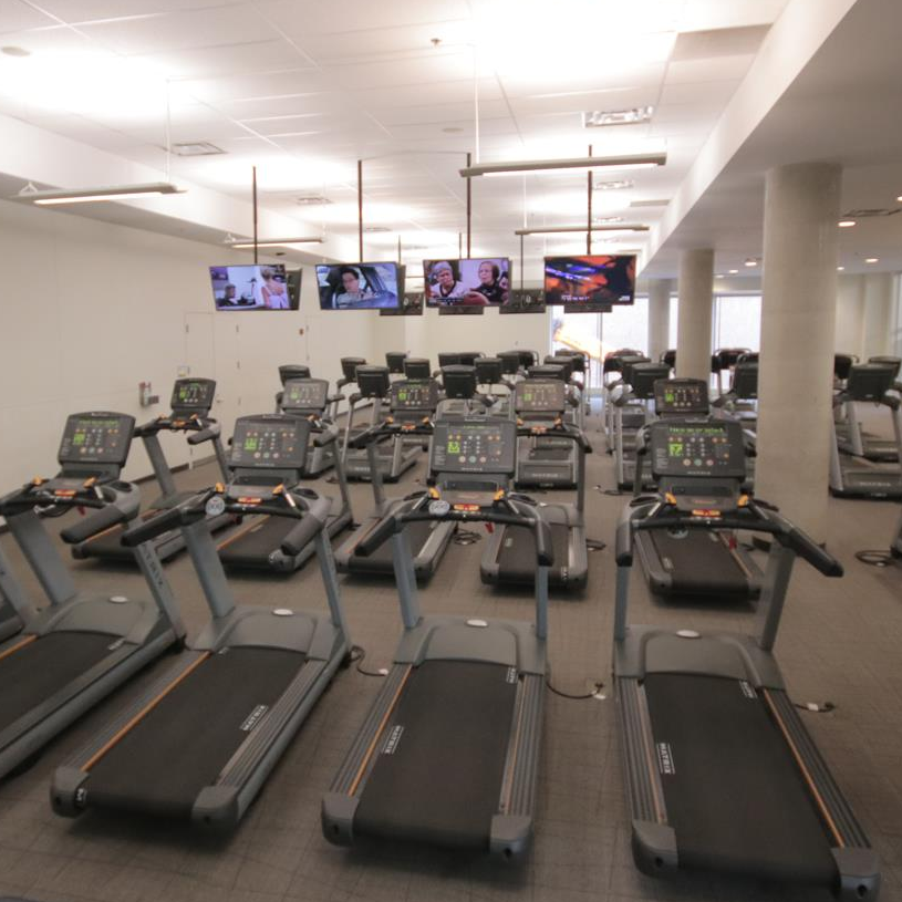 QueensARC's tweet photo. The ARC remains open for our members to access fitness areas, open gym time, pool lane swim & squash courts FOR PERSONAL FITNESS ONLY. To assist with “Social Distancing" the ARC has closed every other cardio machine.
Please wipe down equipment before & after each use.
#queenu https://t.co/gjkxuWrBA1