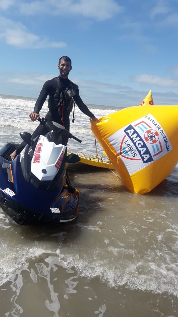 Guardavidas tweet media