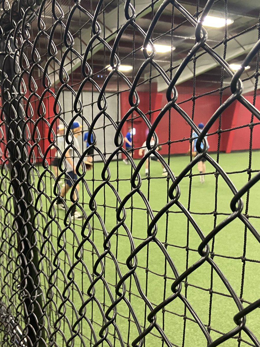 WestSenecaWest1's tweet image. Just waiting to play some games!! #springhasarrived #BleedBlue🔷🔶 @WNYTomPrince @IcingTheFed @DaveARicci @sportsunionwny