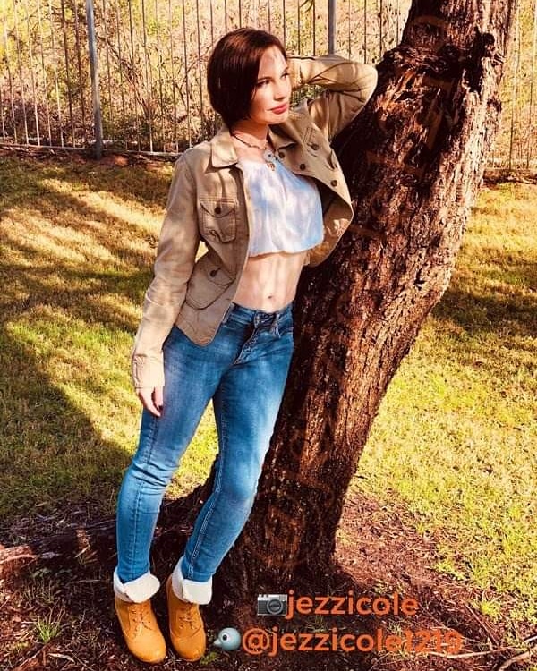 JezziBunnie's tweet photo. 2020 has been BONKERS so far! With everything going on in the world plus some personal changes, the Universe is definitely pushing towards new paths. Hanging on and trying to enjoy the ride, pushing my dreams to the forefront to make them into reality
#2020changes #onedayatatime https://t.co/oNoQNBfWOV