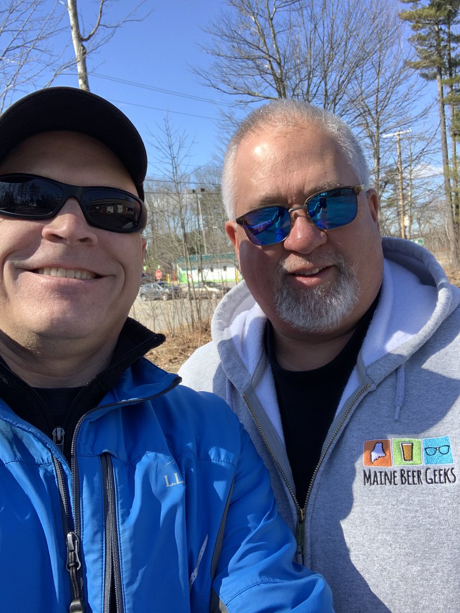 MaineBeerGeeks's tweet photo. We’re out and about...visiting @Battery_Steele for the release of Marsh Mello Vibes, a pastry stout, and In The Clouds, DIPA collab with @cinderlandsbeer from PA. #mainecraftbeer #mainebeergeeks @MaineBeerGeeks https://t.co/01elq71J8c