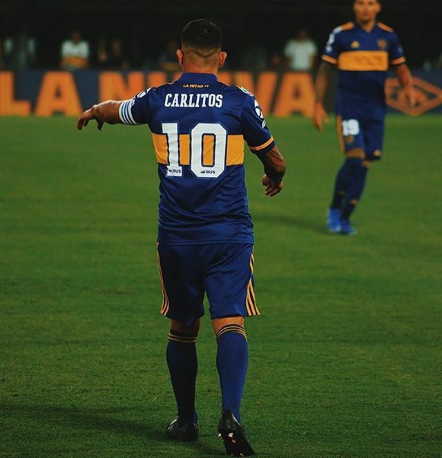 fanaxeneize1's tweet photo. ⚠️#Tevez no viajó a Mendoza para el partido frente a Godoy Cruz.
.
#VamosBoca 💙💛💪🏻
.
.
📸 @chinasanjuann .
.
#BocaJuniors #Cabj #JugadorN12 #LaMitadMas1 #VamosBoca #EstoEsBoca #AzulyOro #Xeneize #Bostero #Bombonera #0descenso #Libertadores #Conmebol #Copa #Fútbol #Seleccion #… https://t.co/UaRqiHWoQ4