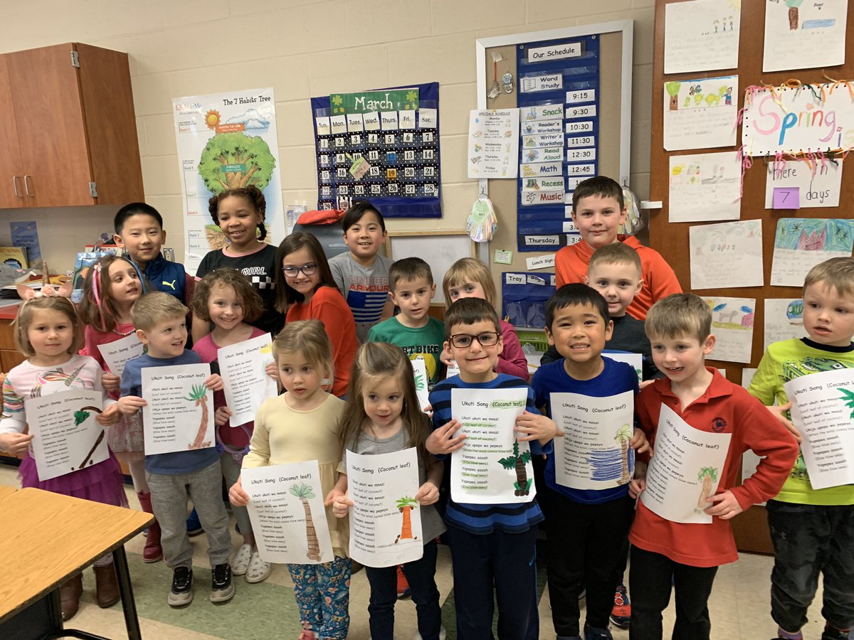 MrsLukingbeal's tweet photo. Second graders were proud to teach Ellsworth Preschoolers a new song in Swahili. Thanks to our global grandparents who taught us the song. This song is sung at their newly opened preschool in Tanzania. @kcandgusgus 💕 https://t.co/8nYMzCm5ET