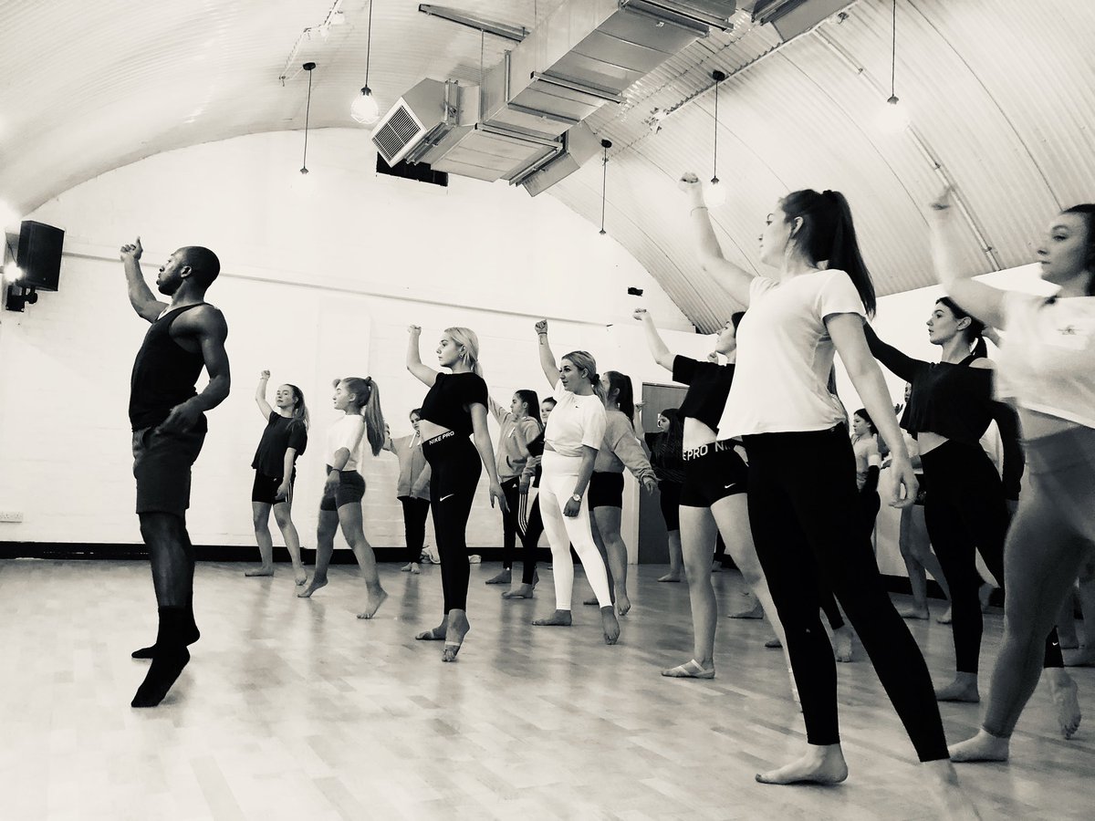 Fantastic contemporary class with <a href="/RenakoMcDonald/">Renako McDonald</a> <a href="/PEGracemount/">Gracemount PE</a> <a href="/GHSDanceAcademy/">GHS Dance</a> <a href="/GracemountHigh/">Gracemount High</a>