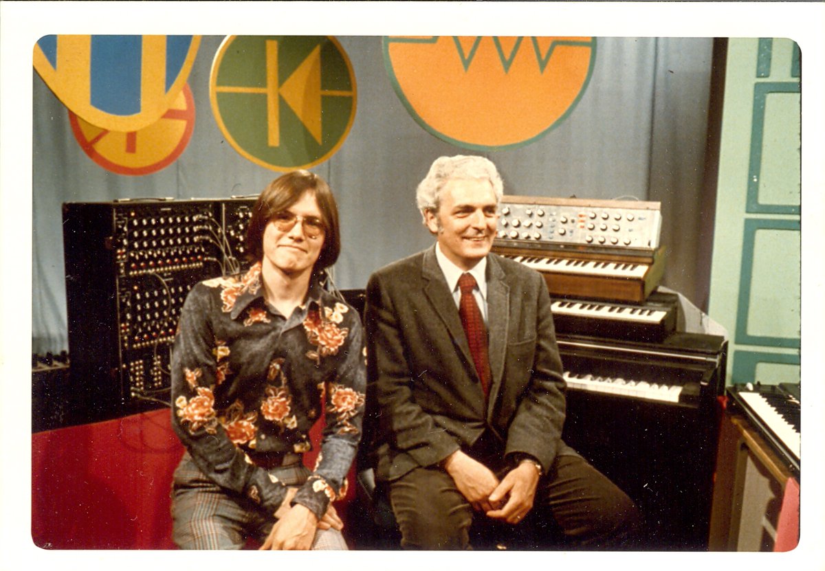 Happy 71st Birthday to Musician, Programmer &amp; Magazine Columnist Roger Powell.

Roger worked closely with Bob creating a custom supersynth to use in demonstrations, performances &amp; recording &amp; the two shared a long friendship.

About the custom supersynth: moogfoundation.org/bob-moog-one-o…