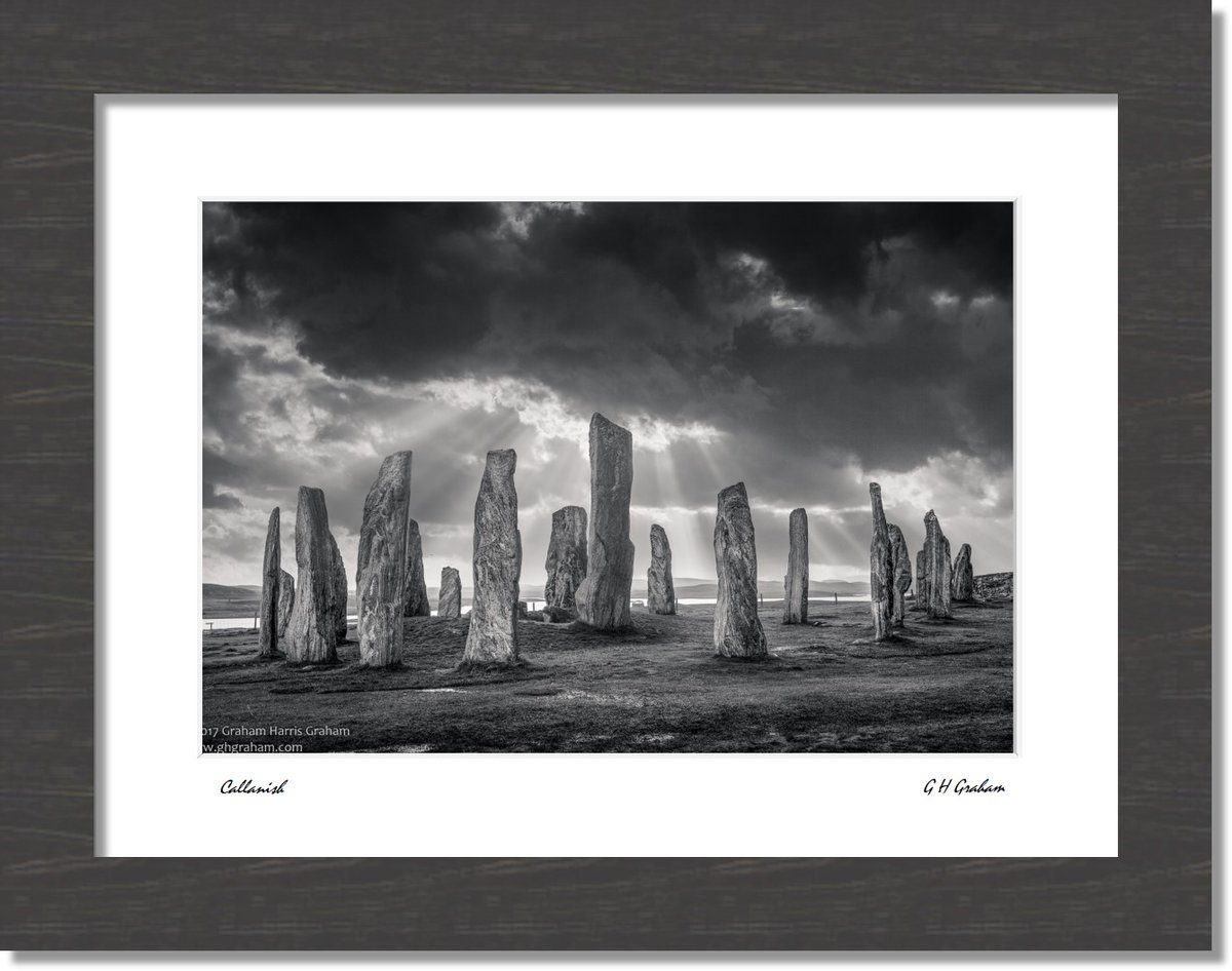 GHarrisG's tweet photo. We know some won't make it to #Scotland this year so for the foreseeable future, throughout #2020 we're offering FREE international shipping on all orders.

 No minimum sizes. 
 No minimum quantities.
 No address restrictions.

https://t.co/SYFpMbwgfJ https://t.co/nezgCArir5