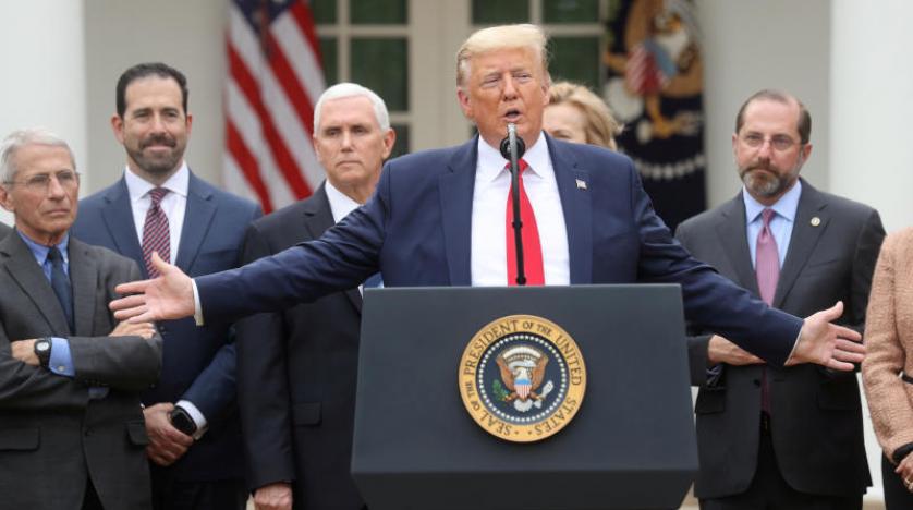 أفاد طبيب الرئيس #ترامب بأن الرئيس لن يخضع لإجراء فحص #فيروس_كورونا على الرغم من تواصله مع مسؤولين برازيليين في منتجع مارالاجو الأسبوع الماضي، تأكدت إصابتهما لاحقا بالفيروس
ونشر البيت الأبيض بيانا رسميا من طبيب الرئيس شون كونلي ينص على أن تواصل الرئيس يصنف على أنه خطر ضئيل للعدوى