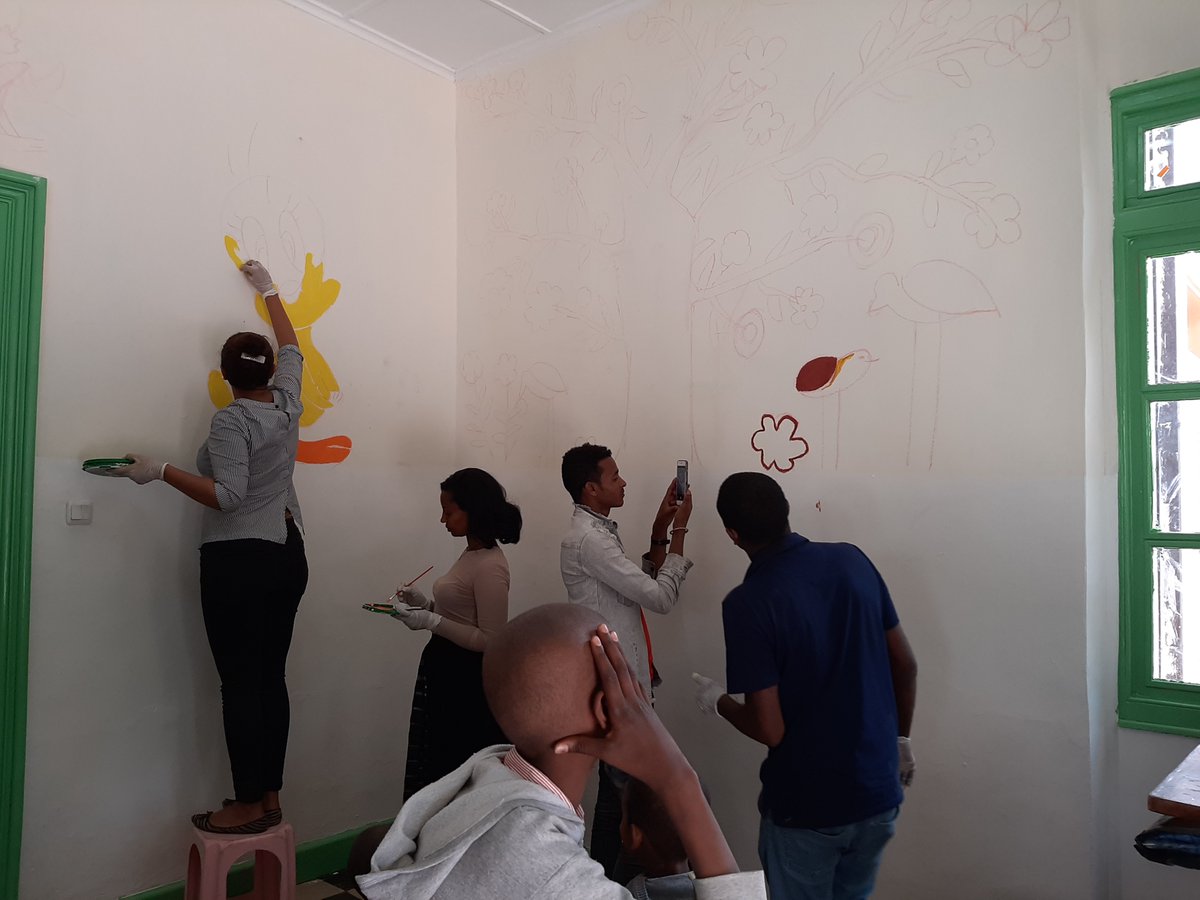ETChildCancer's tweet photo. Volunteers are painting Seba Dereja Home. https://t.co/vKisAeraO8